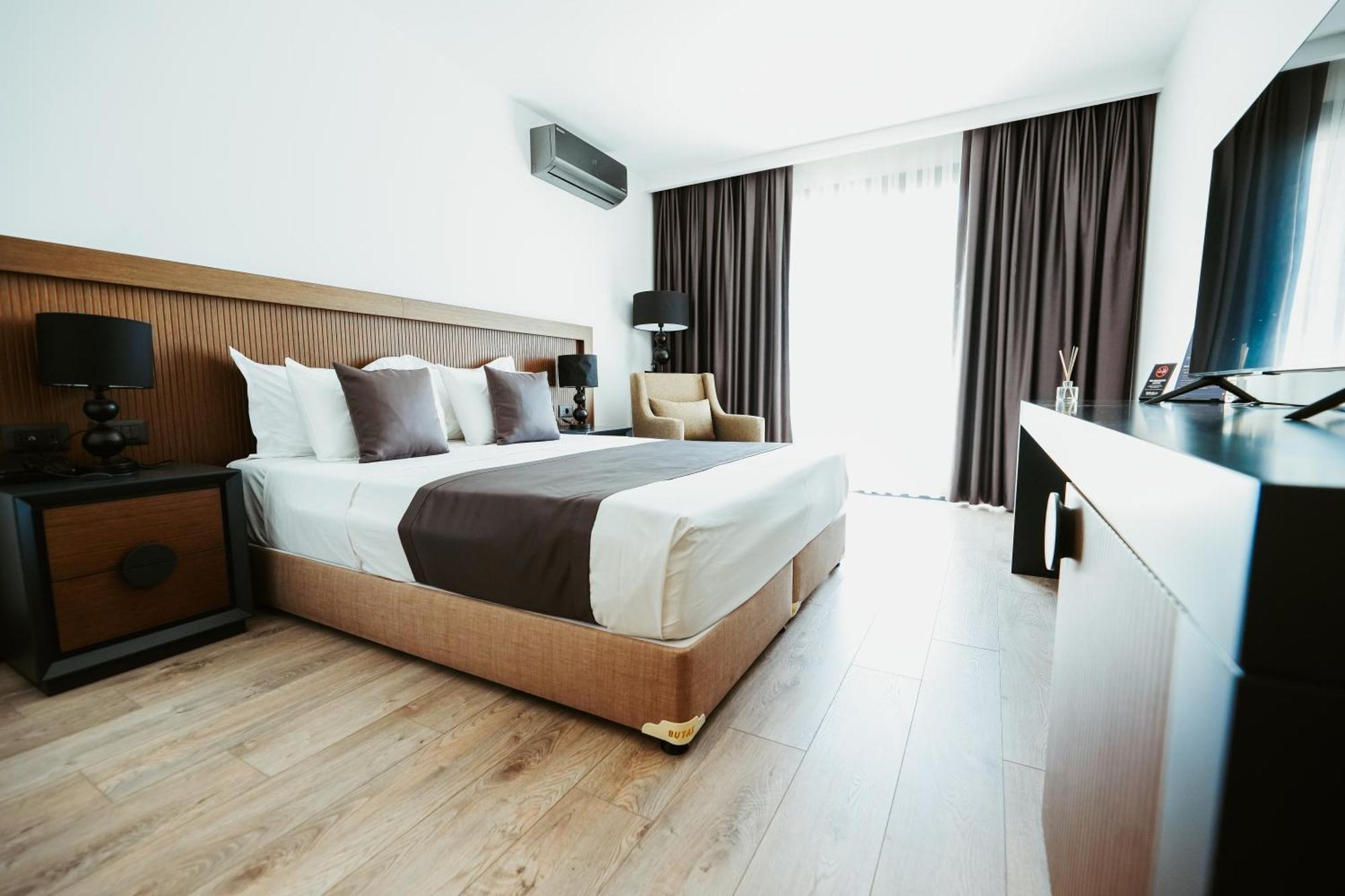 Palladium Beach Hotel- Private Beach Included Dhërmi Εξωτερικό φωτογραφία
